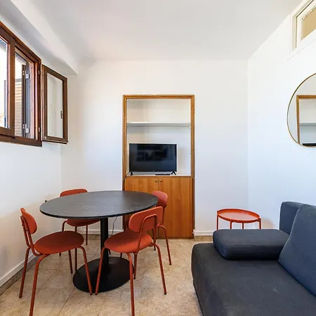 Apartment 7l - 2bdr In Old Town