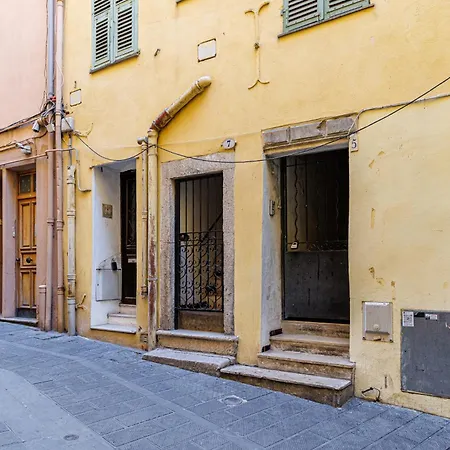 Apartment 7l - 2bdr In Old Town *
