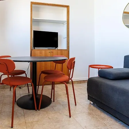 Apartment 7l - 2bdr In Old Town Menton